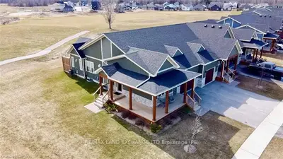 42 FAIRWAY Lane, Saugeen Shores, ON N0H 2C3