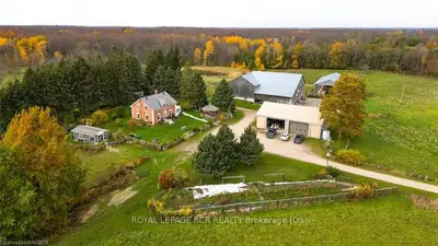137168 7, Georgian Bluffs, ON, N4K 5N5