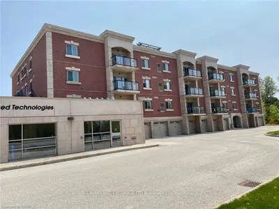 221 ADELAIDE Street 403, Saugeen Shores, ON N0H 2L0