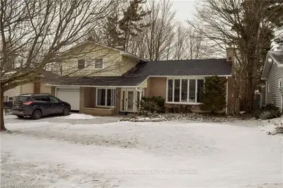 809 GREEN STREET Street, Saugeen Shores, ON N0H 2C4