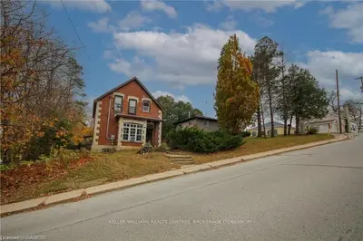 285 GEORGE Street, South Bruce Peninsula, ON N0H 2T0