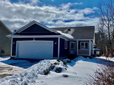 423 CLARENDON Street, Saugeen Shores, ON N0H 2L0