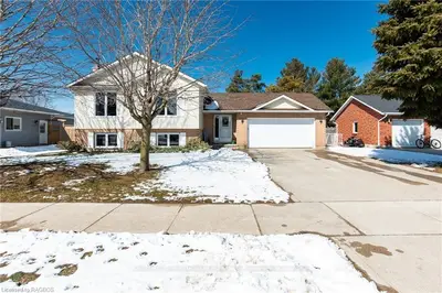 609 LYNDEN Crescent, Kincardine, ON N2Z 3A9