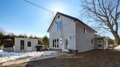 243 QUEEN Street W, South Bruce Peninsula, ON N0H 1P0