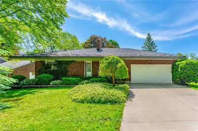 350 BIRMINGHAM Street W, Wellington North, ON N0G 2L1