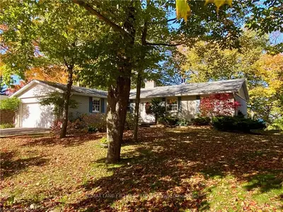25 HURON RIDGE Crescent, Kincardine, ON N2Z 1K2