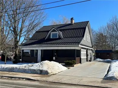 17 MCGIVERN Street, Brockton, ON N0G 2V0