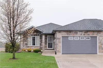 186 STICKEL Street, Saugeen Shores, ON N0H 2C1