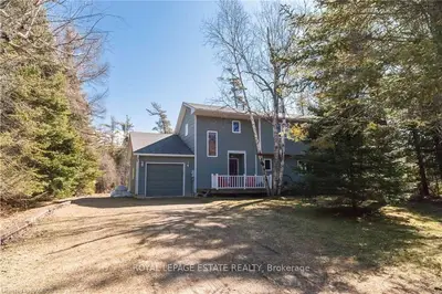 523 BRUCE Avenue, South Bruce Peninsula, ON N0H 2G0