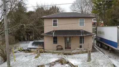14 CHARLOTTE Street, Brockton, ON N0G 2V0