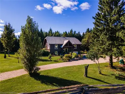 305080 SOUTHLINE A, Grey Highlands, ON, N0C 1K0