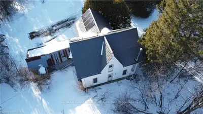 190 HOPENESS Road, Northern Bruce Peninsula, ON N0H 1W0