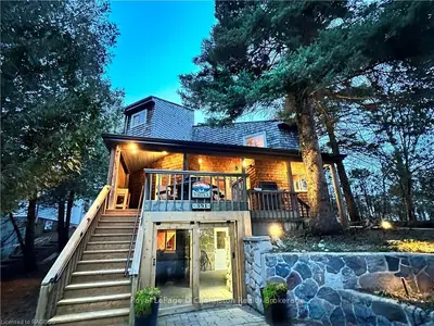 351 Lake Street, Saugeen Shores, ON N0H 2L0