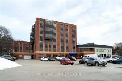 1717 2ND Avenue E 601, Owen Sound, ON N4K 6V4