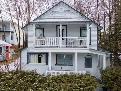 928 SAUGEEN Street, Kincardine, ON N2Z 1A8