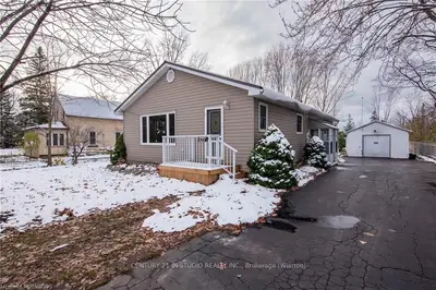 127 KING Street, Kincardine, ON N0G 2T0
