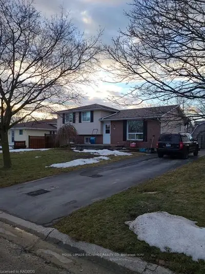 752 ABBEY Road, Kincardine, ON N2Z 1P7