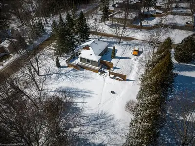598 22ND Street W, Owen Sound, ON N4K 4G3
