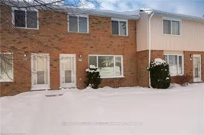 694 ANDREW MALCOLM Drive, Kincardine, ON N2Z 1P3