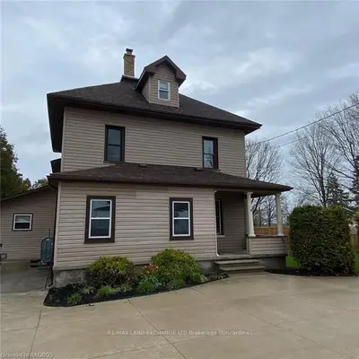 9 Queen Street, Huron-kinloss, On N0g 2r0