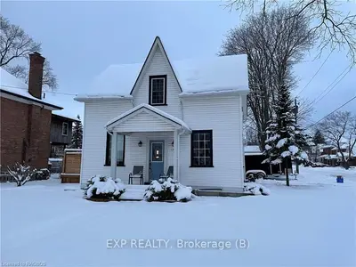 1342 4TH Avenue W, Owen Sound, ON N4K 4W8