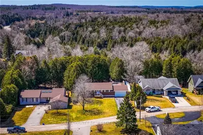 110 Glenwood Place, West Grey, ON N0C 1H0