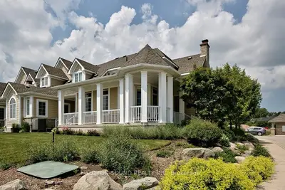 200 Ironwood Way 4, Georgian Bluffs, On N0h 1s0