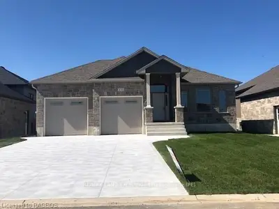438 Buckby Lane, Saugeen Shores, On N0h 2c1
