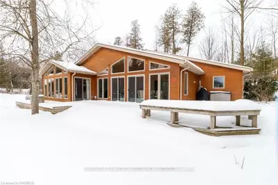 521 Lake Rosalind Road 5, Brockton, On, N0g 2v0