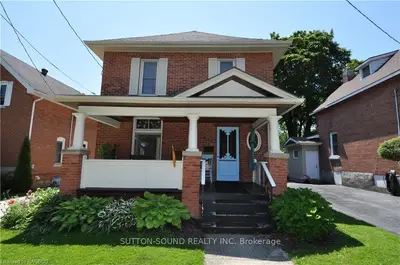 523 14th Street W, Owen Sound, ON N4K 3Y3