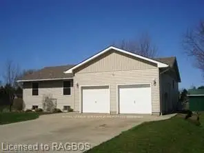 9 SMITH Street, Kincardine, ON N0G 2T0