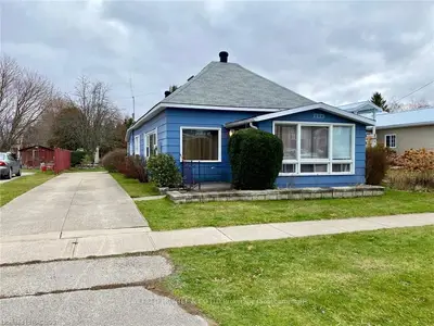 140 BREADALBANE Street, Saugeen Shores, ON N0H 2L0