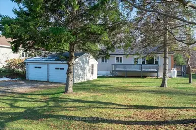 105 SENECA Street, Huron-Kinloss, ON N2Z 2X3