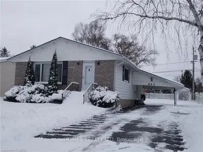 865 10TH Avenue E, Owen Sound, ON N4K 3H8