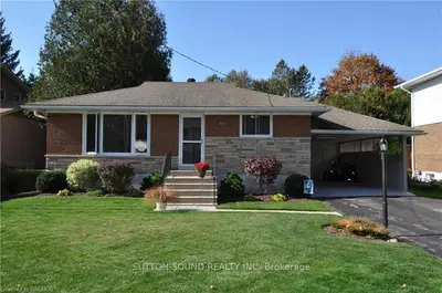 300 8TH Avenue E, Owen Sound, ON N4K 3A2