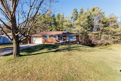 712 DOUGLAS Street, West Grey, ON N0G 1R0