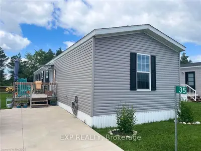 35 DOVE Road, Brockton, ON N0G 1L0
