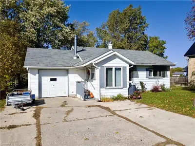 3627 HIGHWAY 21, Kincardine, ON, N0G 2T0