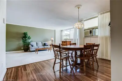 860 9 Street E 105, Owen Sound, ON N4K 1R2