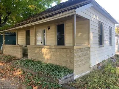6 UNION Street N, Brockton, ON N0G 2V0