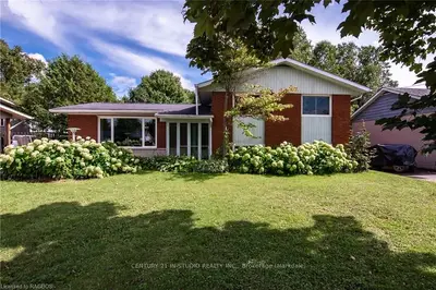 111 GEORGE Street, Grey Highlands, ON N0C 1H0