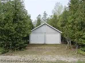 49 ALLAN Lane, Northern Bruce Peninsula, ON N0H 2T0