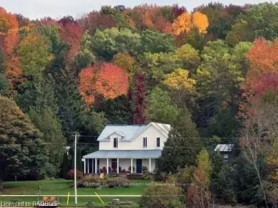 120 Old Mill Road, Georgian Bluffs, ON N0H 2T0