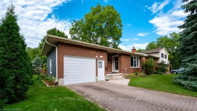 1118 6TH Avenue W, Owen Sound, ON N4K 5H1
