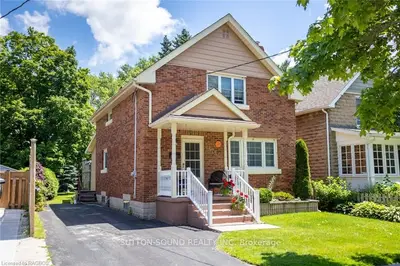 1575 7TH Avenue E, Owen Sound, ON N4K 2Z3