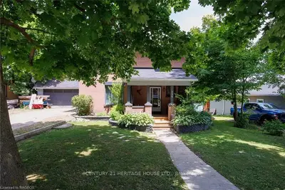 130 NORMANBY Street N, Wellington North, ON N0G 2L1