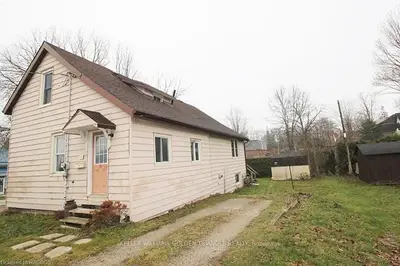 305 Prince Street, Brockton, On N0g 2v0