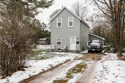 1935 6th Avenue E, Owen Sound, On N4k 2w4