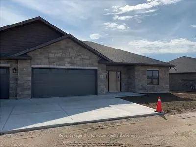 1050 Waterloo Street 12, Saugeen Shores, On N0h 2c4