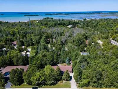 14 SHAMROCK Boulevard, South Bruce Peninsula, ON N0H 2T0